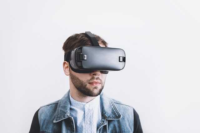 가상현실: VR, AR, 메타버스, 그리고 우리의 미래